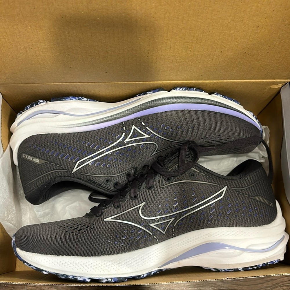 Mizuno Wave Rider 25 Women’s Size 8.5